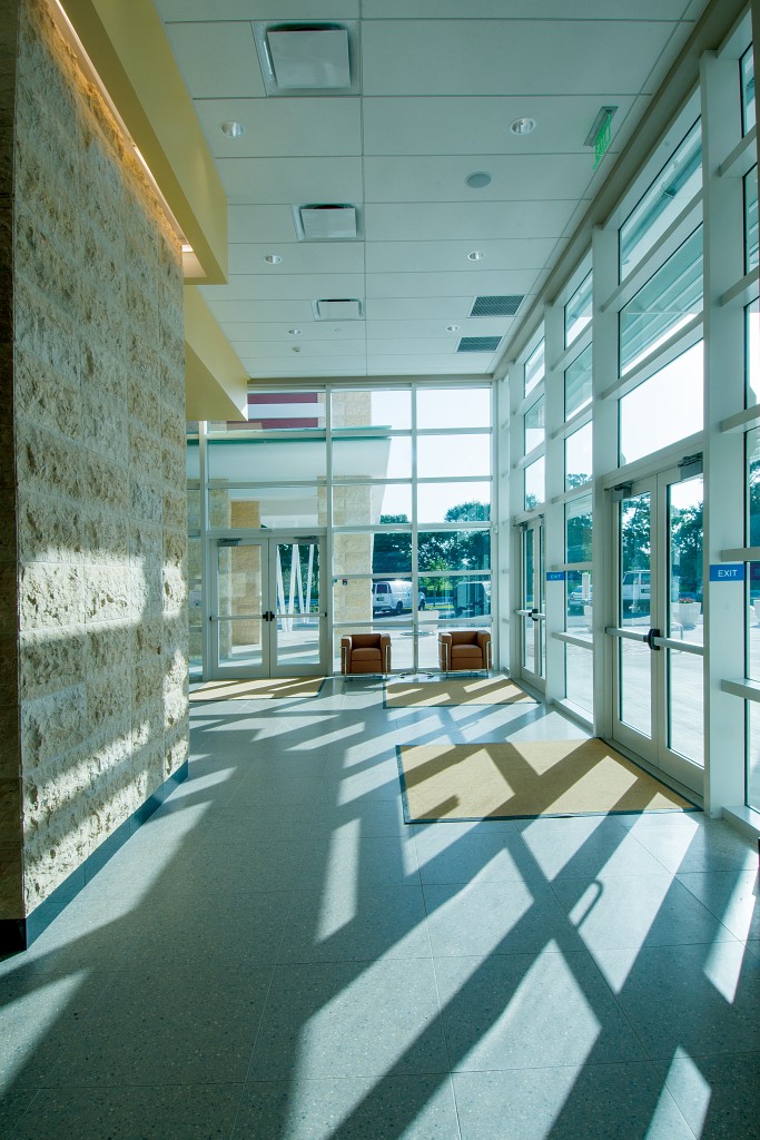 Lobby Feature Day J-Peg