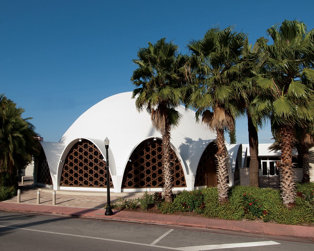 Overall Exterior A J-Peg Temple Beth Shalom 3-2-12