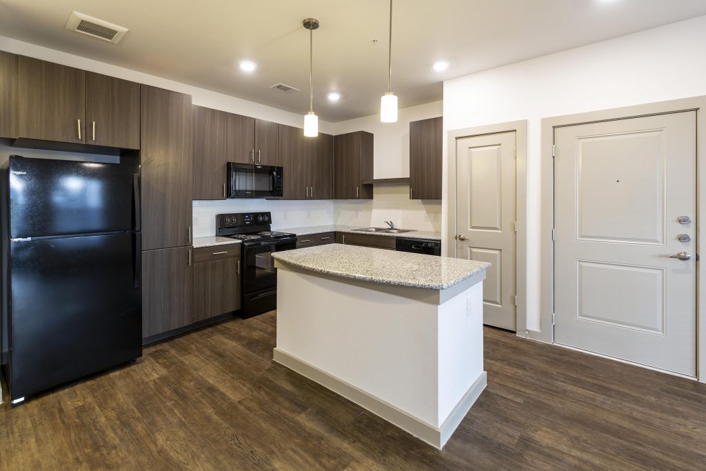 GulfCoastApartmentComplex-10